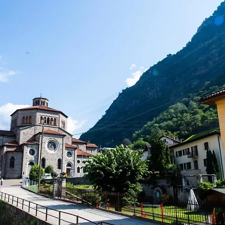 Splendida Mansarda In Centro A 5 Stelle * Biasca